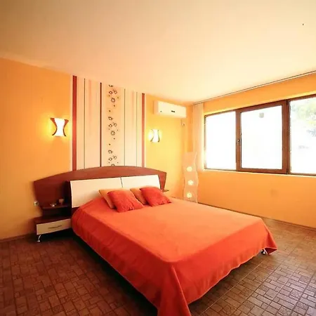 Deluxe 2 Bedroom With Pool View Mamaafrica Apartment *